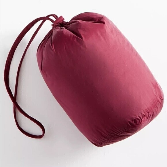 CLUB ROOMMen's Quilted Packable Puffer Vest, jacket color port Men's winter coat - Picture 9 of 16